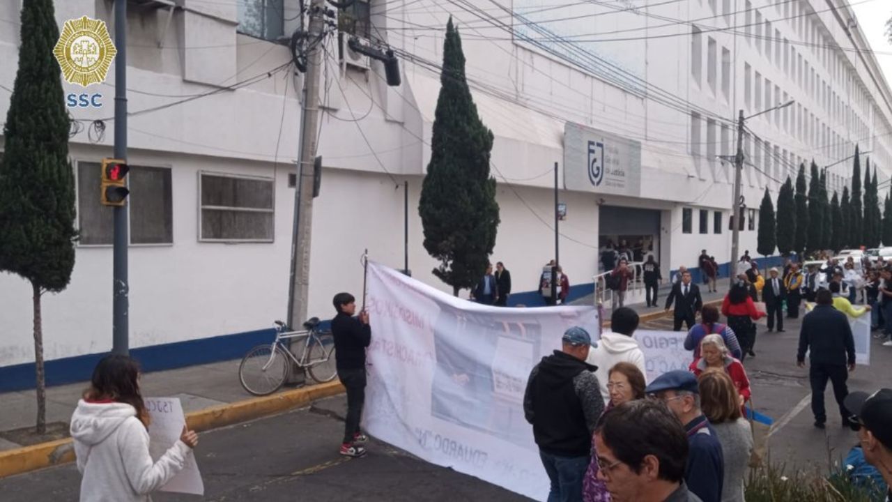 protesta-Fiscalia-Ciudad-Mexico.jpg